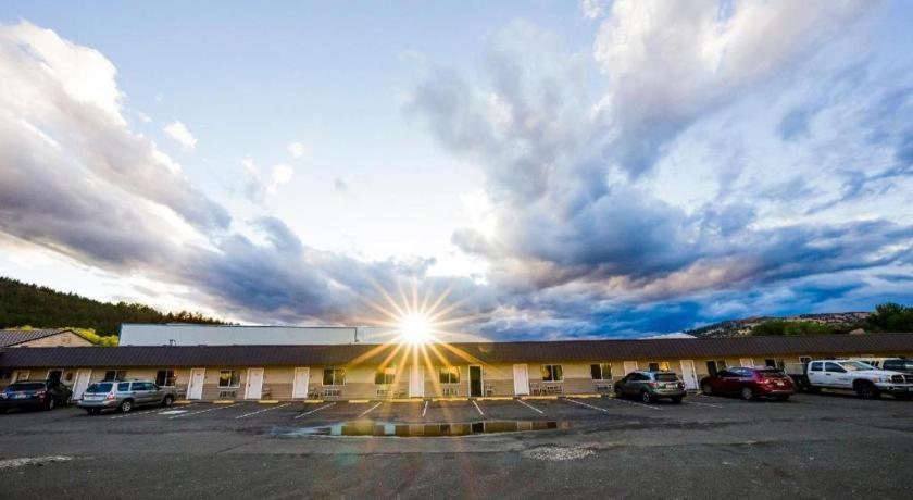 Oyo Riverside Inn John Day Or Exterior foto